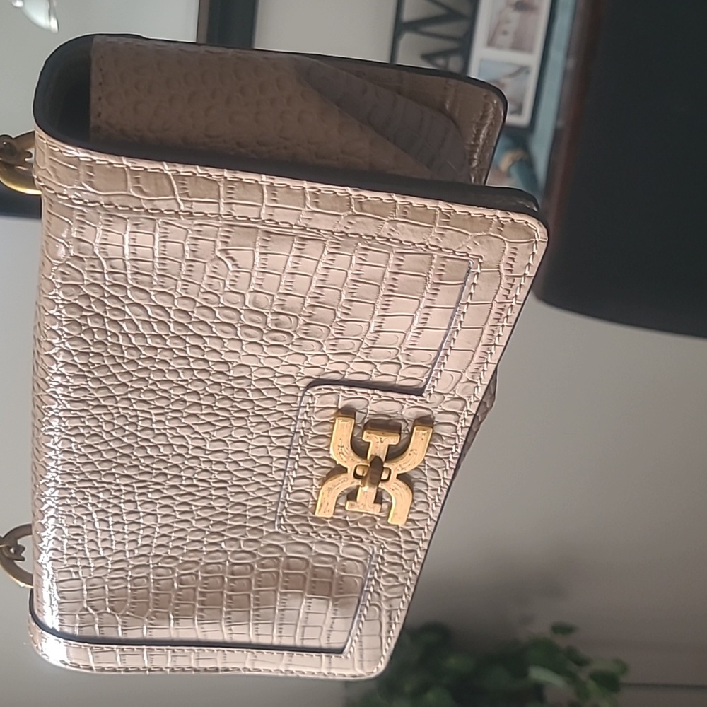 Sam Edelman Croc Leather Crossbody/Shoulder Bag. - Picture 7 of 16